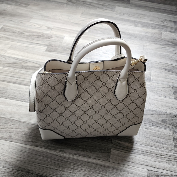 Nine West Women's Shoulder Handbag purse - Picture 8 of 8